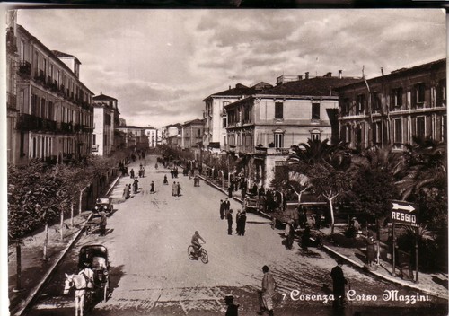 Cosenza citta n - cosenza, b/n